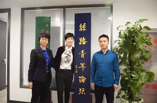 2签署协议.jpg