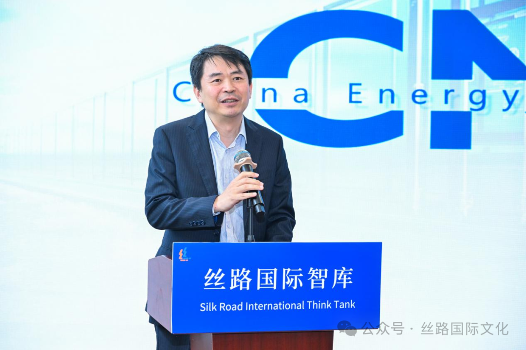 俞振华副理事长.png