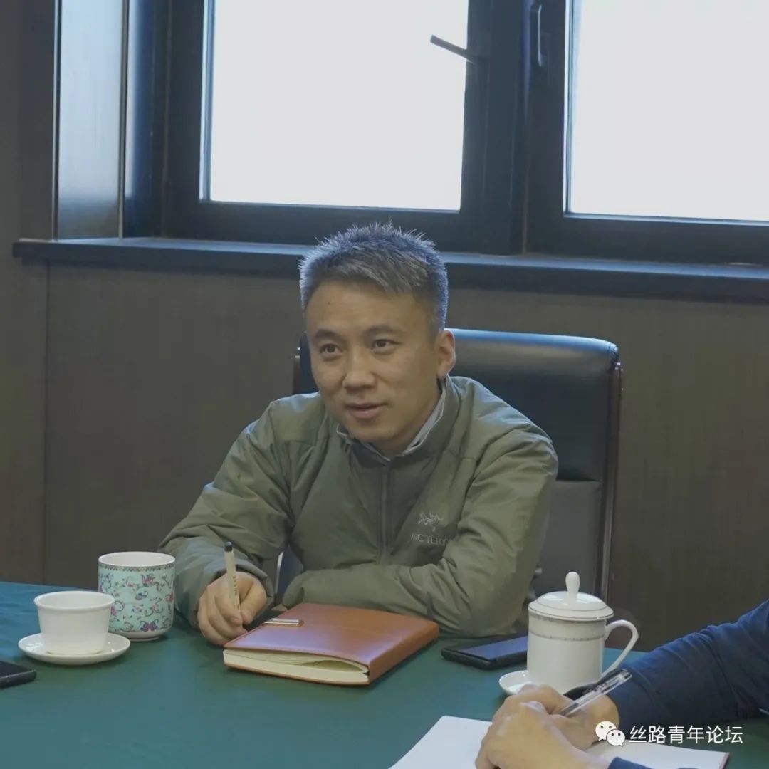 杨东平秘书长.jpg